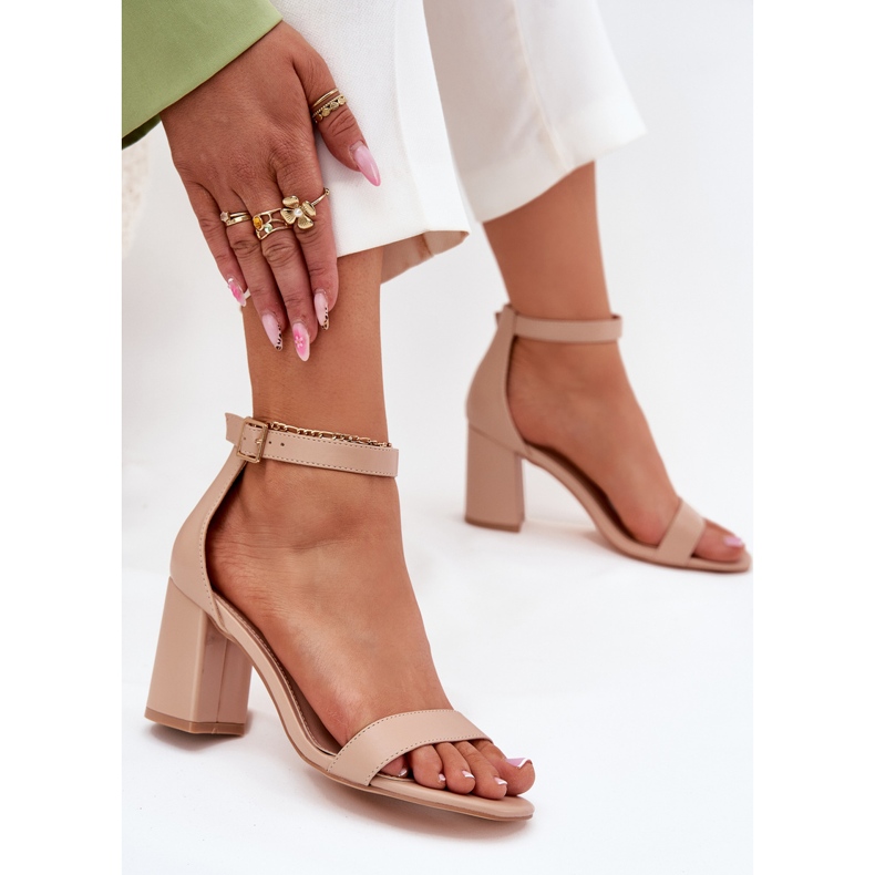 Eko kožne ženske sandale na pošti bež