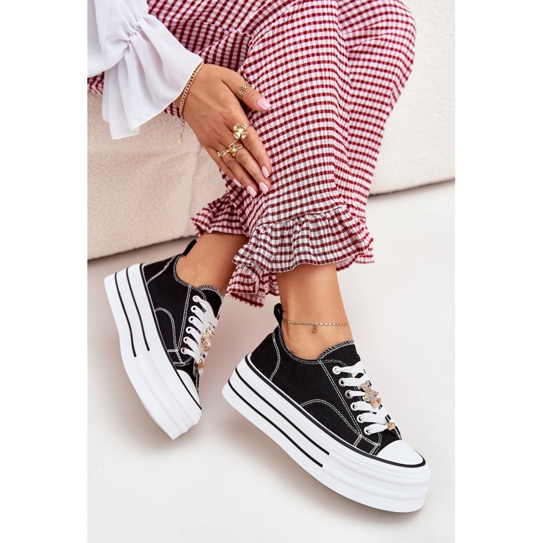 Ženske tenisice na platformi sa zlatnim igle crnim crno