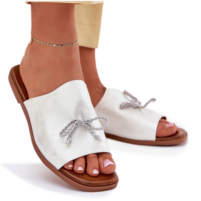 EVento Ravni -olični ženski flip jarud s ukrasnim vezanjem srebra srebro