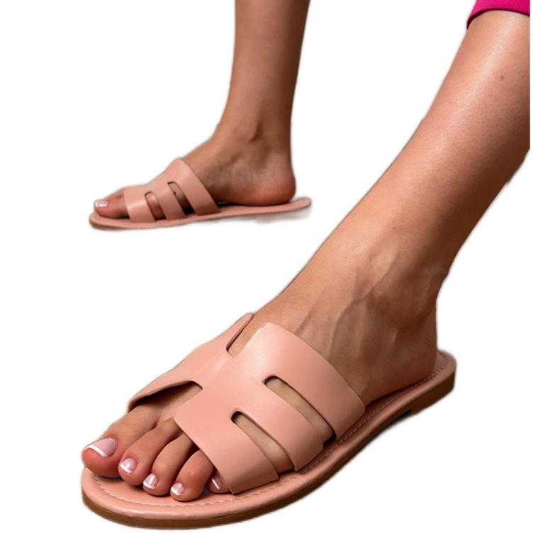 Pink Flip -flops ukrašen izrezima ružičasta