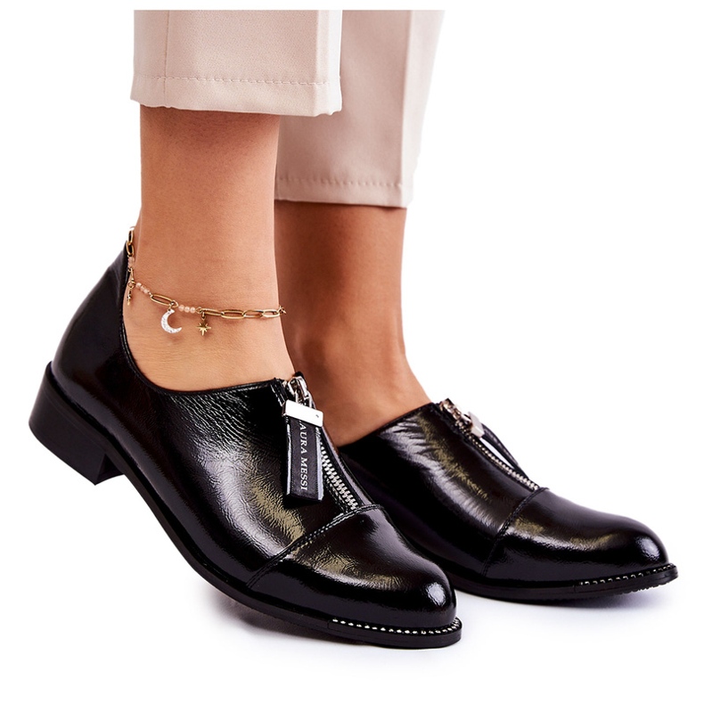 Ženske cipele Laura Messi lakirana 2532 crna crno