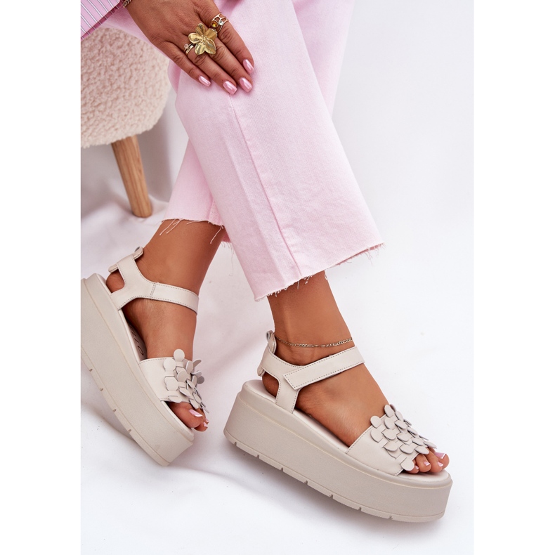 Ženske kožne sandale na platformi Chebello 4701 bež