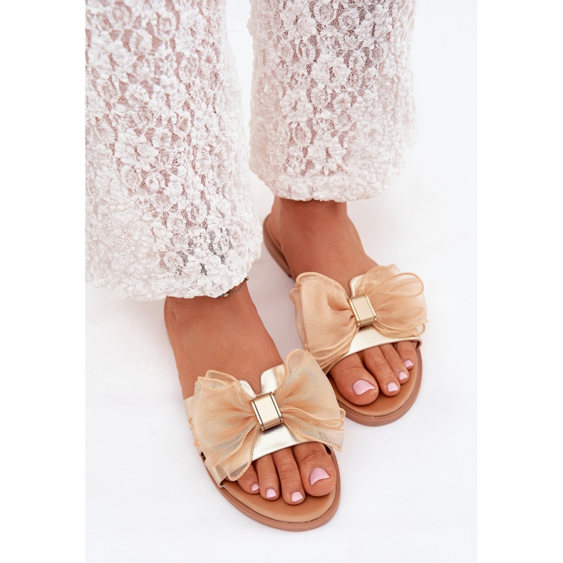 Boto Ravni -oled ženski jastuci s timovima s lukom Zlatni tanira zlatna