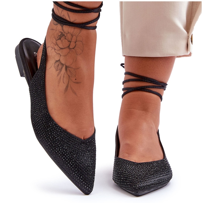 Ženske balerinke na vezanje ukrašene nitnama Black Jange crno