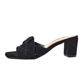 Crni klasični flip jarudi na pošti Risana Ekozamszu crna