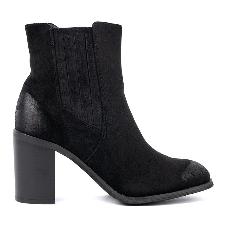 Shelvt Crne sukne čizme na visokoj stupu izolirane crno