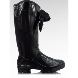 B812-10 Crne sjajne galoše crna