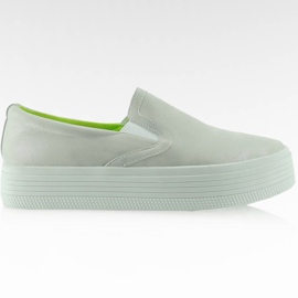 Nataknite se na visoki potplat E408 srebrne boje siva