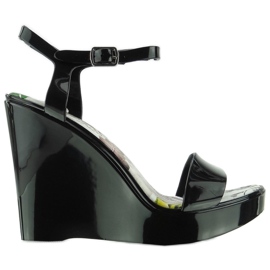 Sandale na klin Meliski PT-5201 Crna