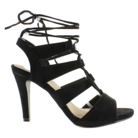 Sandale od antilopa na široj visokoj peti M236P crna