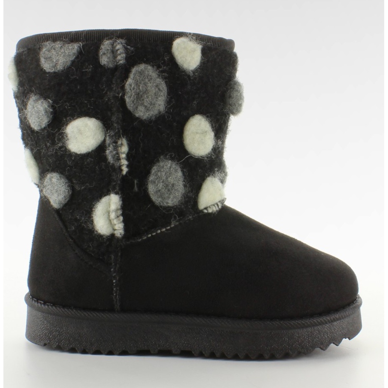 Baby bebe s crnim filcem crno