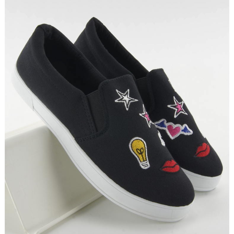 Slipony s crnim flasterima JX41P crno