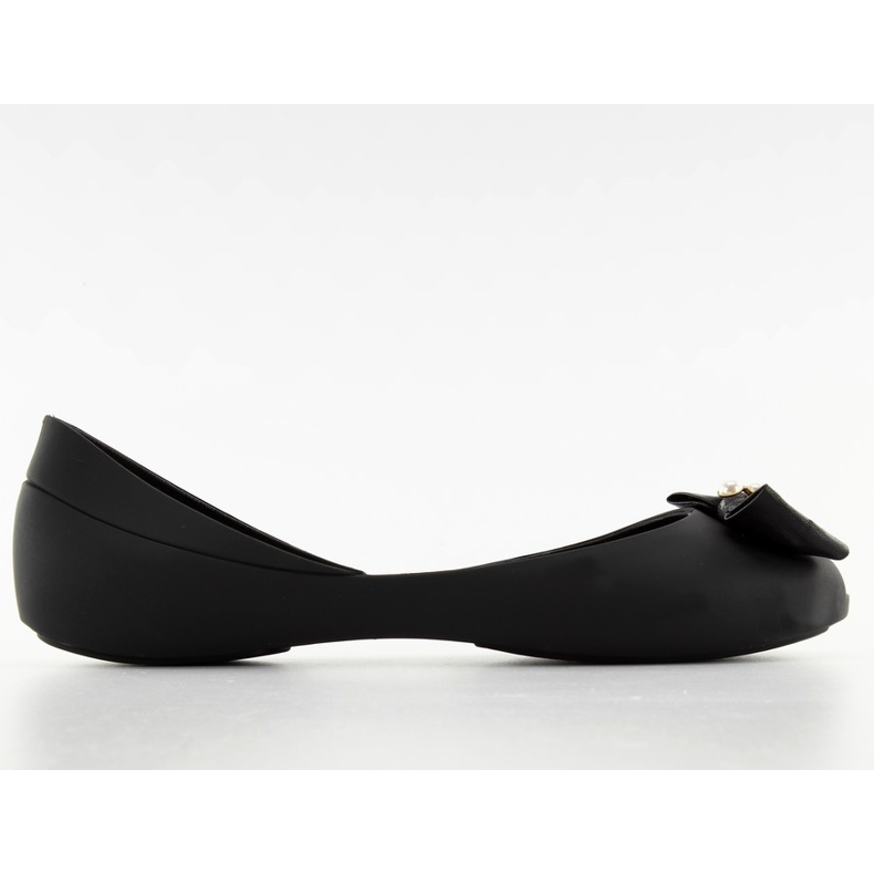 Meliski balerinki s crnim lukom od punog zrna crno