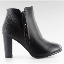 Čizme s visokom petom f815 crne crno