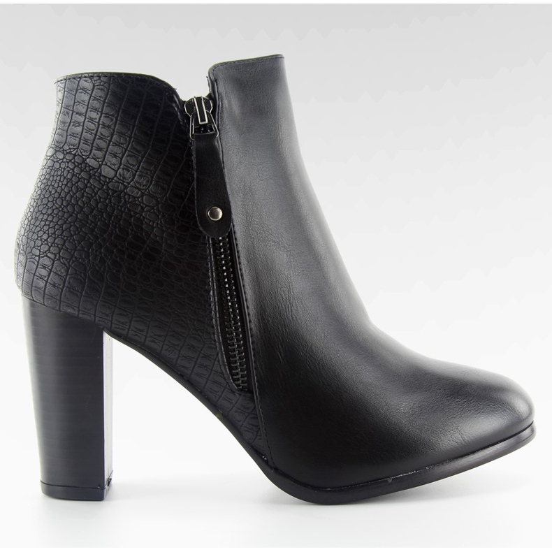 Čizme s visokom petom f815 crne crno