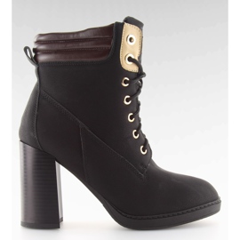 Crna visoka potpetica NS05P crna