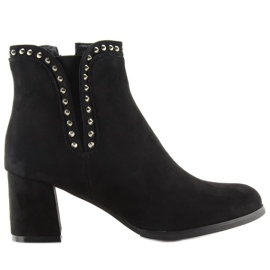 Crne crne čizme na visokoj peti crna