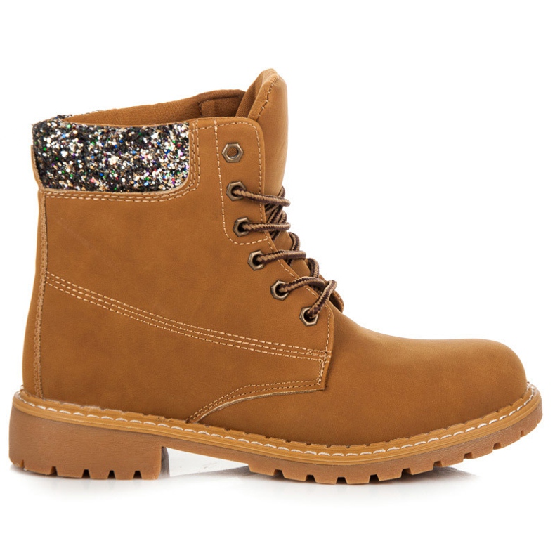 Traperi sa svjetlucavima smeđa