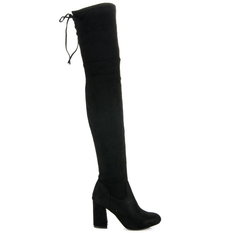 Crne čizme do butina na postu crno