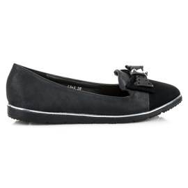 Ch. Creation Lordsy s naklonom crna