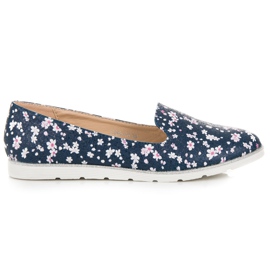 Vices Lordsy u cvijeću plava