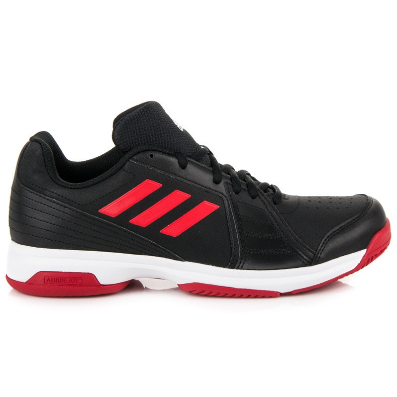 Adidasov pristup crno