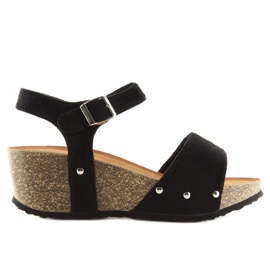 Crne sandale na potplatu od crnog pluta crna