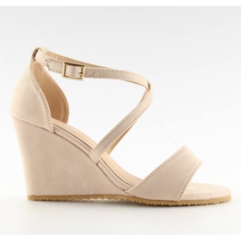 Bež sandale na klin 266-6 bež