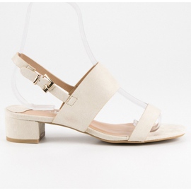 Fama Sandale s niskom potpeticom smeđa