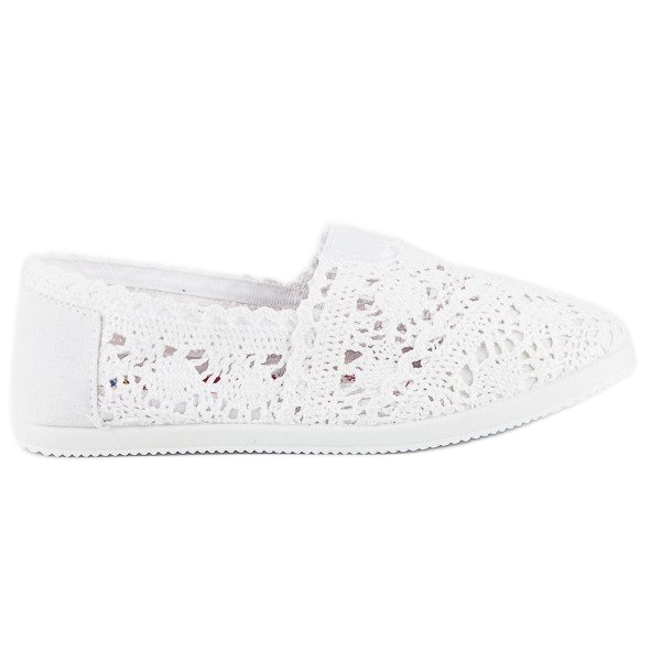 Balerinke od bijele čipke bijela