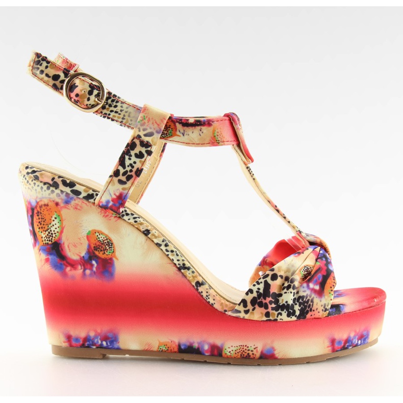 Satenske sandale na klin 903 crvene crvena