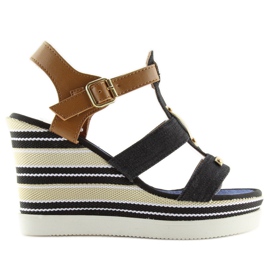 Crne YQ05 Crne sandale na klin crna