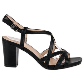 Crne sandale na postu crna