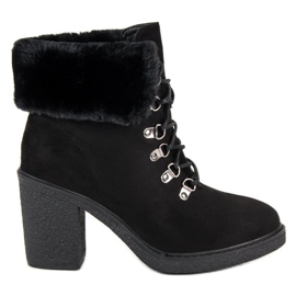 Seastar Čizme na čipku s krznom crna