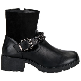 Topli crni radnici crno