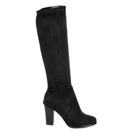 Čizme od antilopa na postu crna