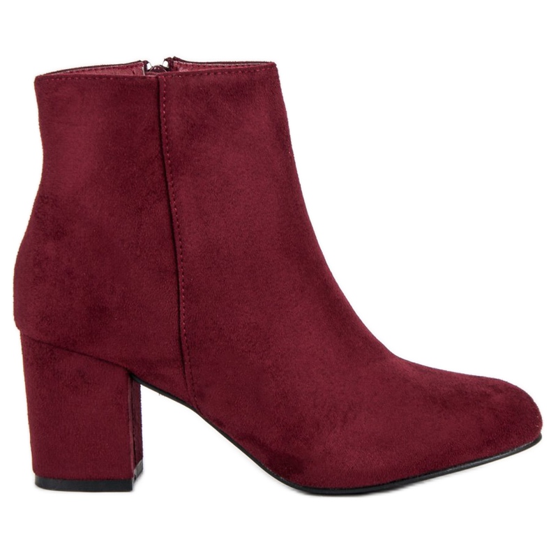 Mannika Gležnjače od antilopa na stupu crvena