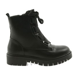 M.Daszyński Radnici u crnoj vezi Daszyński MR1809 crna