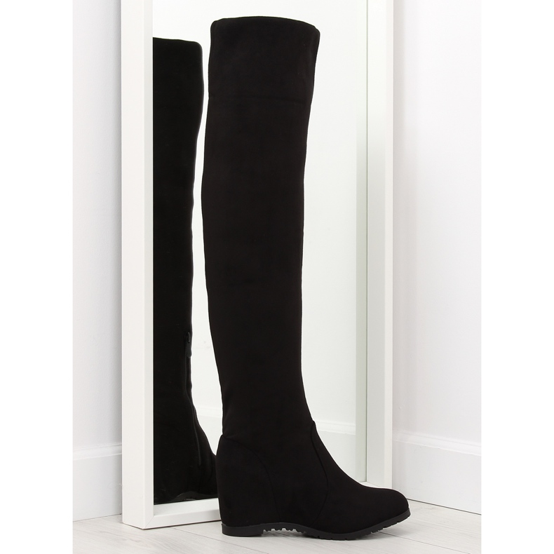 Crne čizme na klin 0-68 crne crno