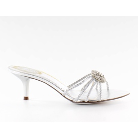 Elegantne srebrne papuče 39225-1 siva