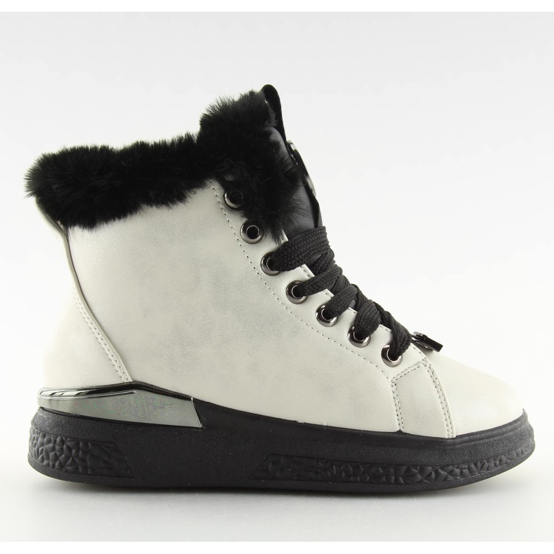 Crne izolirane tenisice F506 bijele bijela