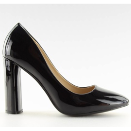 Pumpe na postolju crne B-23 crne crna