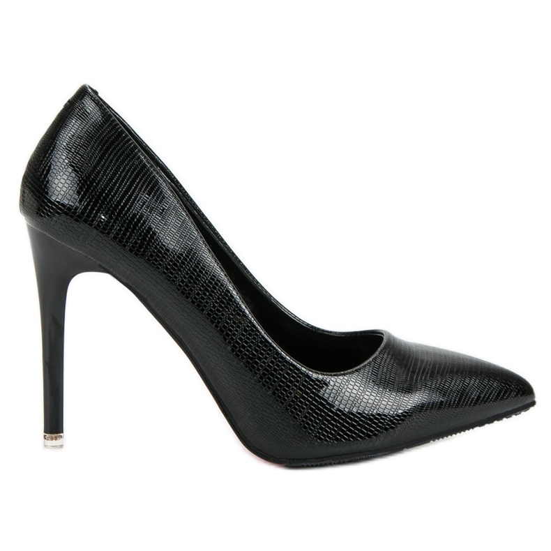 Lakirane crne igle crno