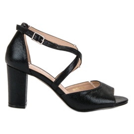 Crne sandale na šanku VINCEZA crna