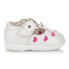 Papuče u srcima bijela