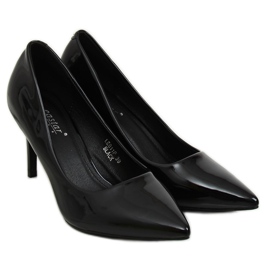 Crne ženske štikle LE011P Crne crna