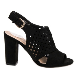 Seastar Ažur sagrađene sandale crna