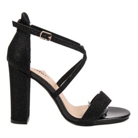 Seastar Elegantne sandale sa sjajem crna