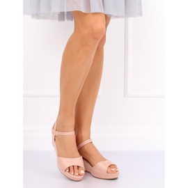 Sandale na nisku klinastu petu ružičaste K-7 Pink II-GAT ružičasta
