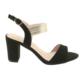 Sandale na postolju Filippo 817 crne / zlatne crno žuta boja